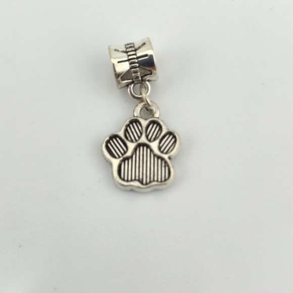 Silver Tone Dog Paw Dangle Charm Bead for European Pet Lover Bracelet - Picture 1 of 2